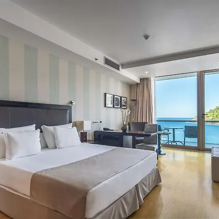 فندق Angra Marina 5*