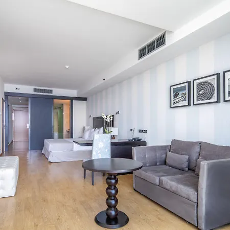 Hotel Angra Marina 5*