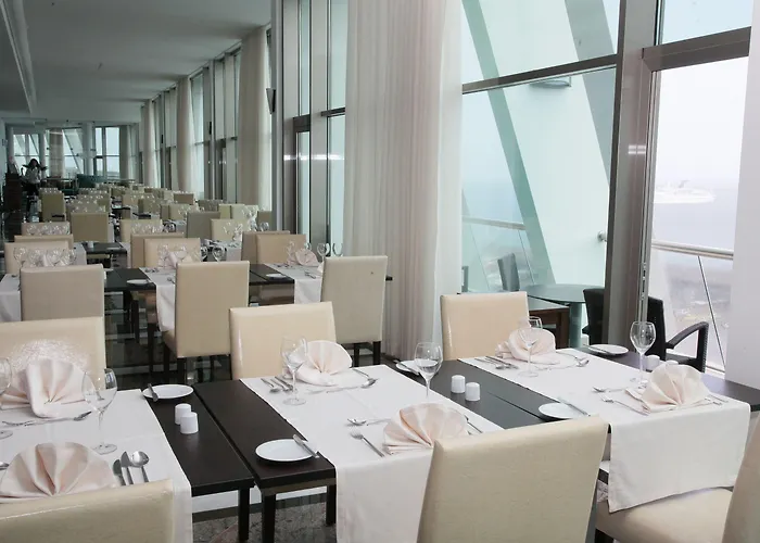 Angra Marina 5* Angra do Heroísmo