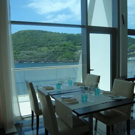 Angra Marina 酒店 5*