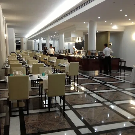 Angra Marina 5* أنغرا دو إِراويزو