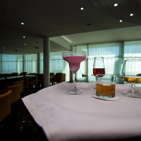 Angra Marina 5* 英雄港