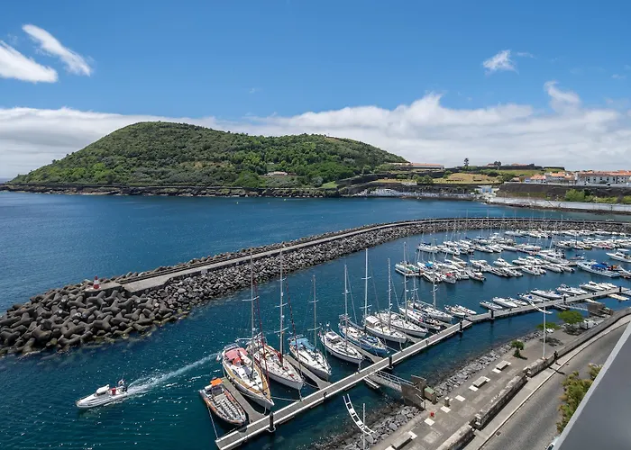 Angra Marina Otel Angra do Heroísmo