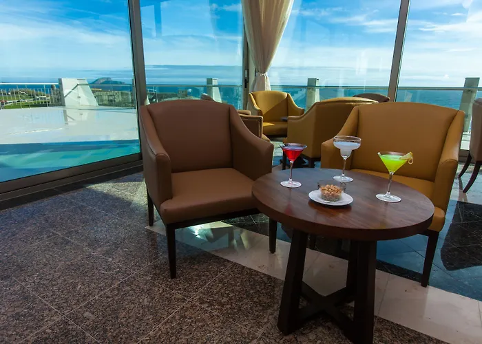 Otel Angra Marina