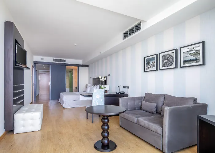 Otel Angra Marina 5*